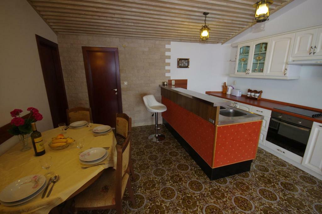 Villa Libertas เบรลา ภายนอก รูปภาพ